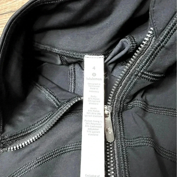 Lululemon Front Of The Pack 1/2 Zip size 4 - Picture 5 of 7